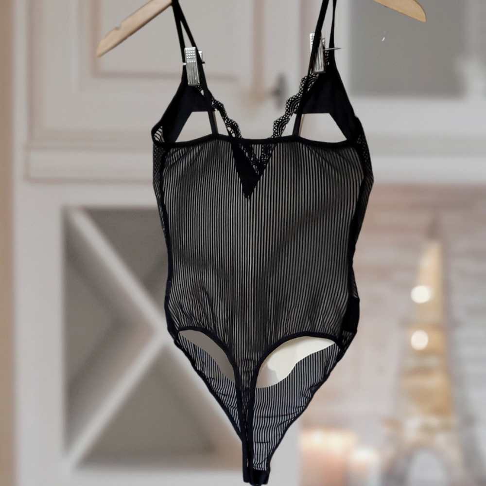 Embroidered Mesh Bodysuit - Picture 3 of 5